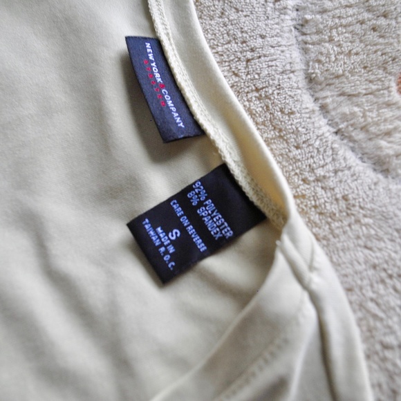 basic tank top - Picture 3 of 4